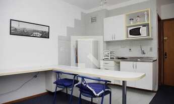 Imagem 2: Apartamento para Aluguel - Centro Histórico, 1 Quarto, 40 m2