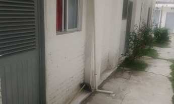 Imagem 7: Suites amplas Quarto com aluguel por R$700 /mês