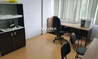 Imagem 2: MÉIER - Constança Barbosa - 1 Banheiro