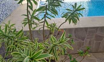 Imagem 2: CASA COM PISCINA EM AREA CENTRAL NO FAROL