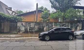 Imagem 4: Terreno com casa para reforma ou demolição, 284 m2 e espaço pra 2 vagas - Pacaembu