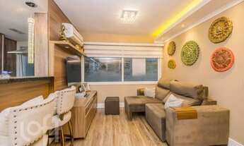 Imagem 2: Imóvel para venda possui 62 metros quadrados com 2 quartos em Higienópolis - Porto Alegre