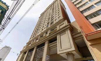 Imagem 3: Apartamento para Venda em Curitiba, Centro, 2 dormitórios, 1 banheiro, 1 vaga