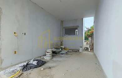 Imagem 2: Venha Conhecer Esta Casa em Das Laranjeiras 3 Quartos e Garagem