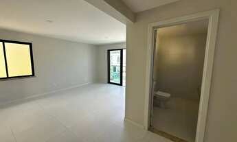 Imagem 12: Casa nova, com 246,75m2 de puro conforto, acabamento de luxo e piscina privativa. 3 suítes