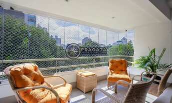 Imagem 2: Apartamento com 226m²- 4 dormitórios sendo 2 suítes e 4 vagas - Higienópolis/SP