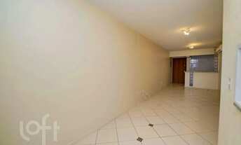 Imagem 7: Apartamento à venda em Petrópolis com 74 m², 2 quartos, 1 suíte, 1 vaga