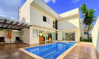 Imagem: Sobrado com 3 Suites para alugar, 243 m²