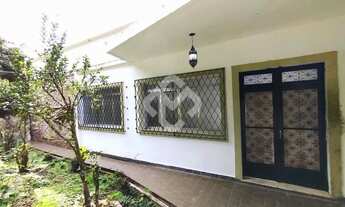 Imagem 2: Casa com 4 quartos - Teresópolis/RJ