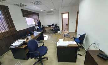 Imagem: SALA COMERCIAL COM 90M² PARA LOCAÇÃO