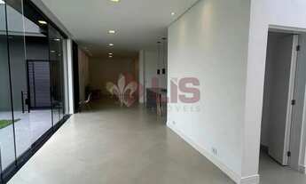 Imagem 6: Casa Térrea à Venda Bairro Indaiá Apenas 750m da Praia!