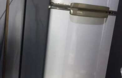 Imagem 3: Geladeira em Boa condições Marca Esmaltec