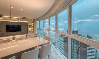 Imagem 2: Apartamento com 4 Quartos, 2 suítes , 3 vagas de garagem e Lazer Completo