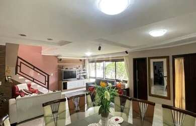 Imagem 7: Casa para Venda - 240m², 4 dormitórios, sendo 2 suites, 3 vagas - Centro