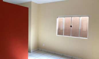 Imagem 6: Casa no blindex de 2 quartos toda reformada