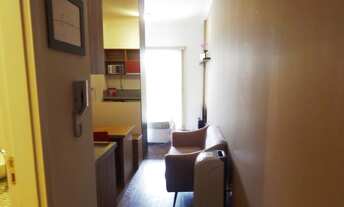 Imagem 2: Apartamento para aluguel e venda tem 38 metros quadrados com 1 quarto em Granja Viana - Co