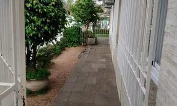 Imagem 2: PORTO ALEGRE - Casa Padrão - Jardim Itu