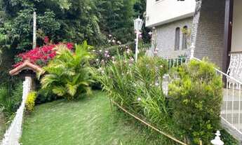 Imagem 3: Casa para venda possui 300 metros quadrados com 4 quartos em Santa Elisa - Nova Friburgo