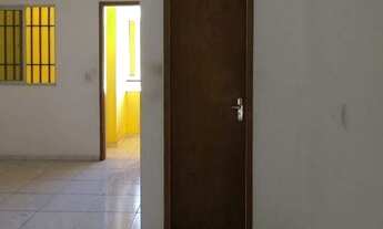 Imagem 2: Kitnet com 1 quarto para alugar, 40 m² por R$ 500/mês - Álvaro Weyne - Fortaleza/CE