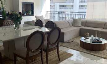 Imagem 5: Apartamento para venda tem 177 metros quadrados com 3 quartos em Vila Suzana - São Paulo