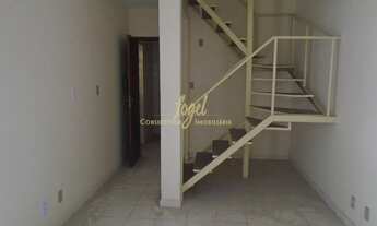 Imagem 3: Nova Era/JF - Casa com 3 dormitórios - Em rua plana