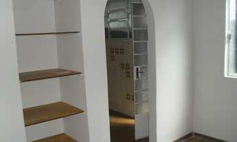 Imagem 4: Casa geminada 2 quartos c/ área de serviço grande e varanda