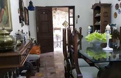 Imagem 7: Vendo casa ótima p clínica abange 2 ruas, ampla, rua pública