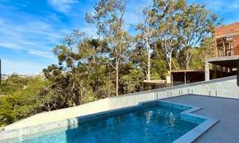 Imagem 3: Casas 3 e 4 Quartos para Venda em Juiz de Fora, Viña Del Mar, 4 dormitórios, 3 suítes, 5 b