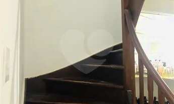 Imagem 6: Sobrado no bairro de Santana