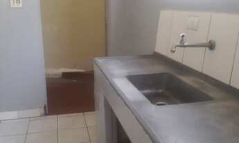 Imagem 5: Casa 1 dormitório, sala, cozinha, banheiro e quintal