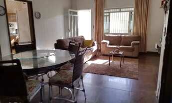 Imagem: Casa com 3 dormitórios à venda, 200 m²