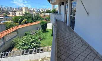 Imagem 2: Alugo Casa 250 m² com vista Panorâmica para o convento no Centro de Vila Velha