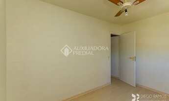 Imagem 7: PORTO ALEGRE - Apartamento Padrão - Partenon