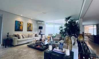 Imagem 4: Casa de condomínio para venda tem 526 metros quadrados com 5 quartos