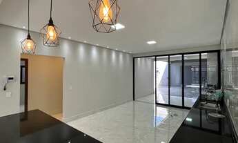 Imagem 6: Residência Luxuosa: Casa 3 quartos na QNM 9