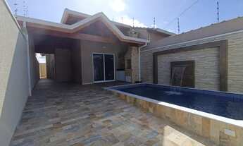 Imagem: Casa na praia com piscina