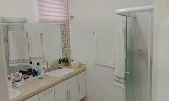 Imagem 4: Casa de condomínio sobrado para venda possui 225 metros quadrados com 2 quartos