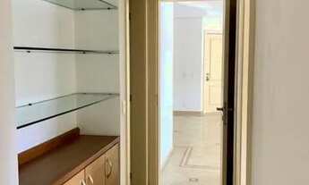 Imagem 3: Apartamento para aluguel e venda possui 130 metros quadrados com 4 quartos