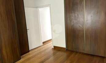 Imagem 2: Apartamento de 148m2 com 2 dormitórios, 2 banheiros, lavabo ampla sala, 1 vaga