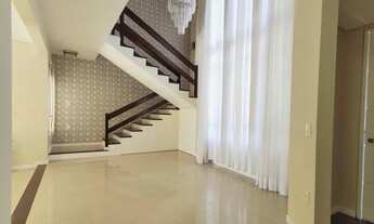 Imagem 4: Casa averbada para venda possui 227 metros quadrados com 4 quartos em Saguaçu - Joinville