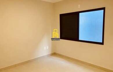 Imagem 6: Casa para Venda em Uberlândia, Santa Mônica, 3 dormitórios, 1 suíte, 2 banheiros, 2 vagas