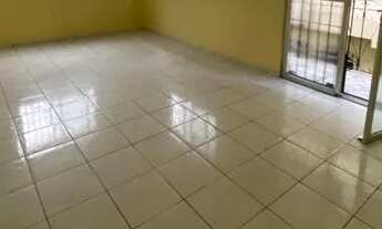 Imagem: Casa para aluguel com 2 quartos no bairro