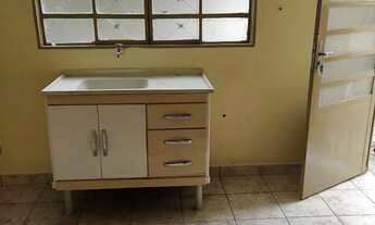 Imagem 2: Alugo kitnet no centro para solteiro não fumante