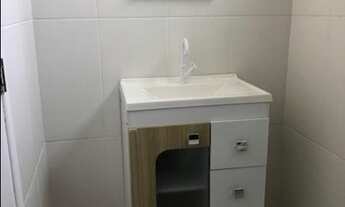 Imagem 7: Apartamento para Aluguel Apartamento de 2 dormitórios com garagem em Coqueiros. FLORIANOPO