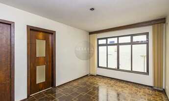 Imagem 7: Casa para alugar no Santa Quitéria em Curitiba - 3 quartos, 2 suítes, 218m² privativos