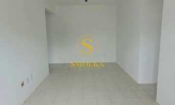 Imagem 5: Apartamento à venda com 2 dormitórios, 1 banheiro e 1 vaga de garagem trancada, próximo da