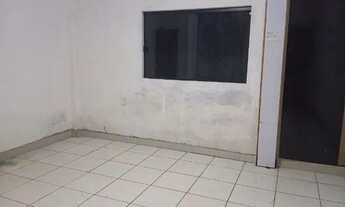 Imagem 6: Quarto para moça no santa Lúcia 1