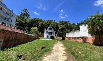 Imagem: Terreno de 1469,4m² em Canajurê, Florianópolis