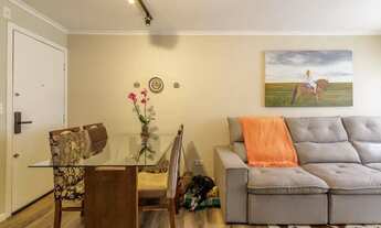 Imagem 5: Apartamento reformado com 2 quartos no Ahú