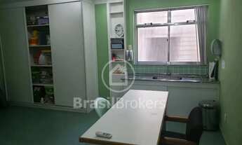 Imagem: Casa comercial com 2 andares em Vila Isabel